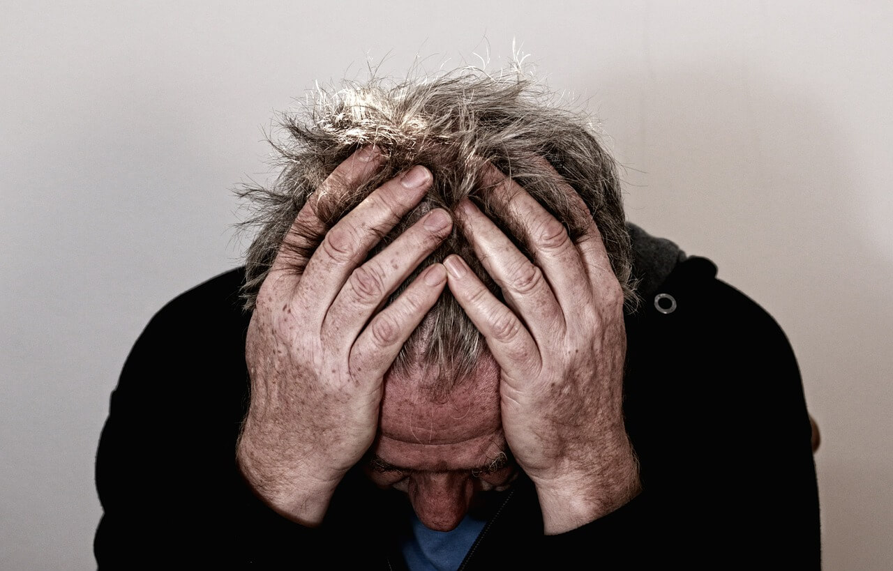 Alzheimer, familiari dramma solitudine