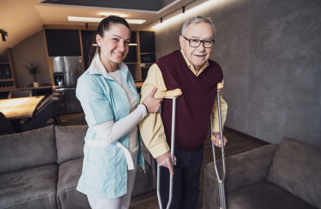 frattura del femore-assistenza infermieristica a casa